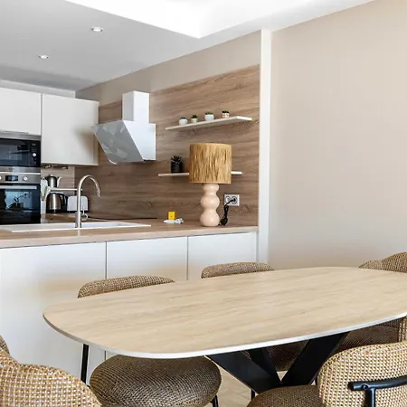 Apartament Spacious A C 2br 4p Cannes